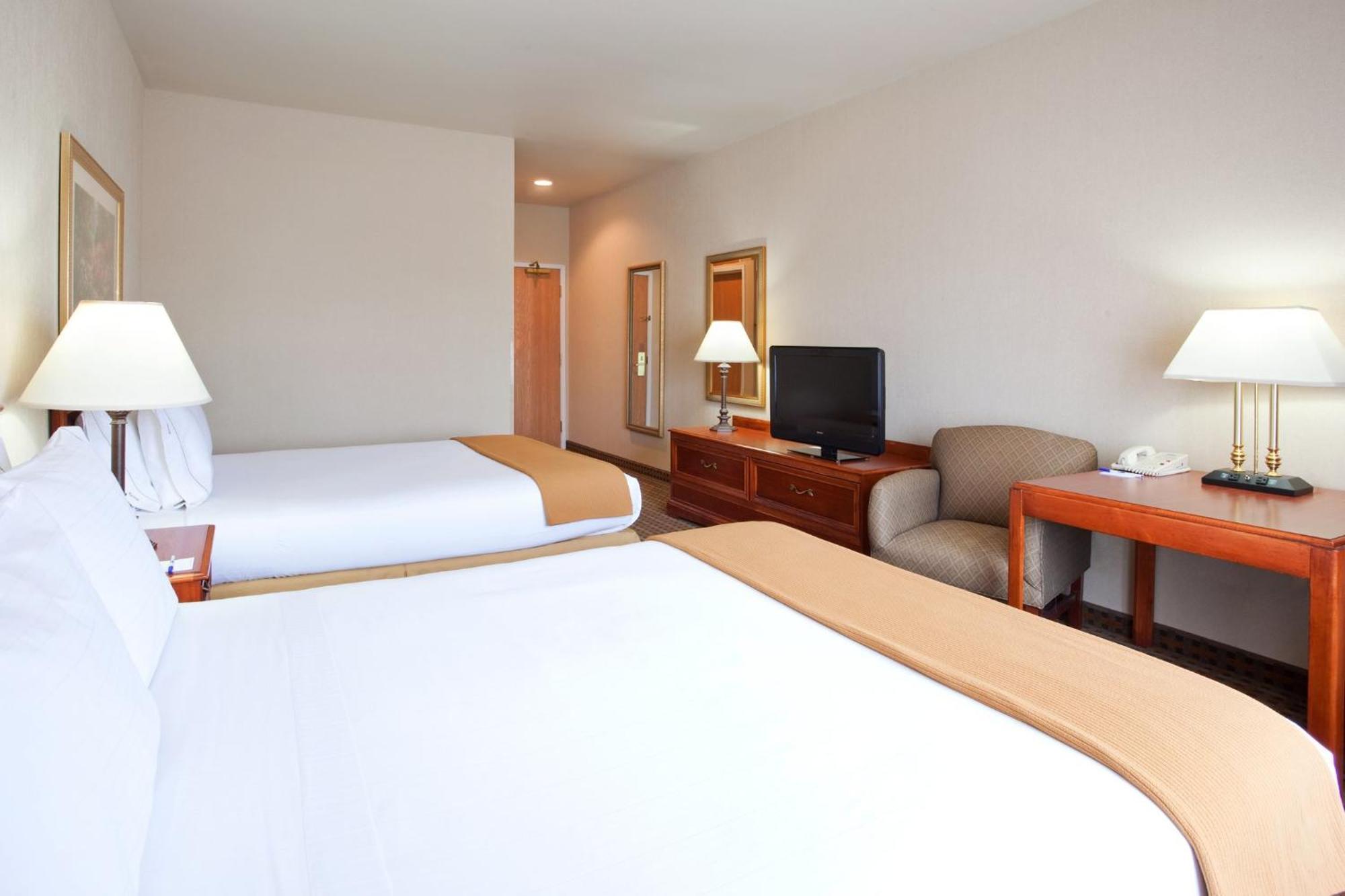 Holiday Inn Express Hotel & Suites Columbus Southeast Groveport By Ihg Exteriör bild