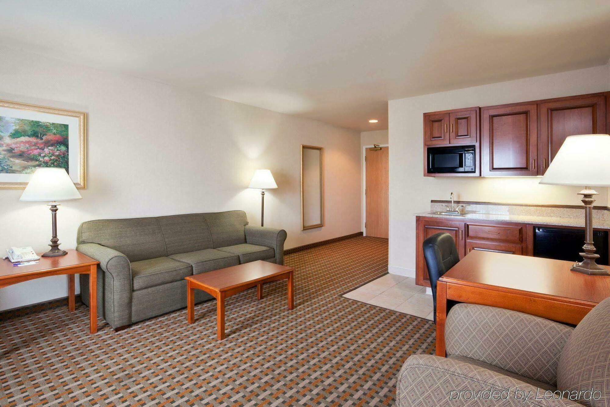 Holiday Inn Express Hotel & Suites Columbus Southeast Groveport By Ihg Exteriör bild
